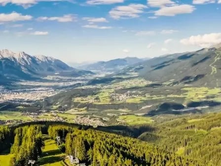 Blick auf die Gemeinden Mutters, Patsch und das Inntal