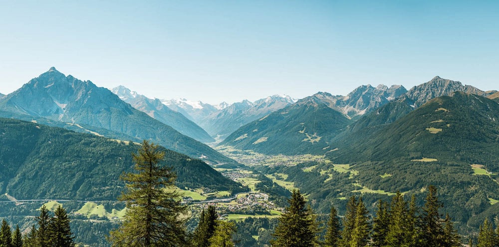 TVB Stubai Tirol AndreSchoenherr Sommerpanorama Stubaital